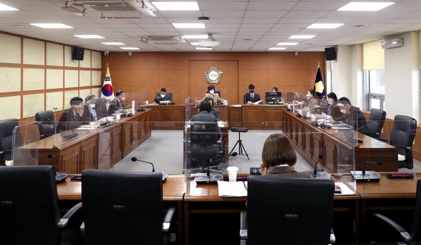 운영위원회 행정사무감사